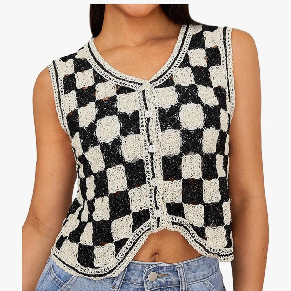 Checkered Knit Sweater Vest